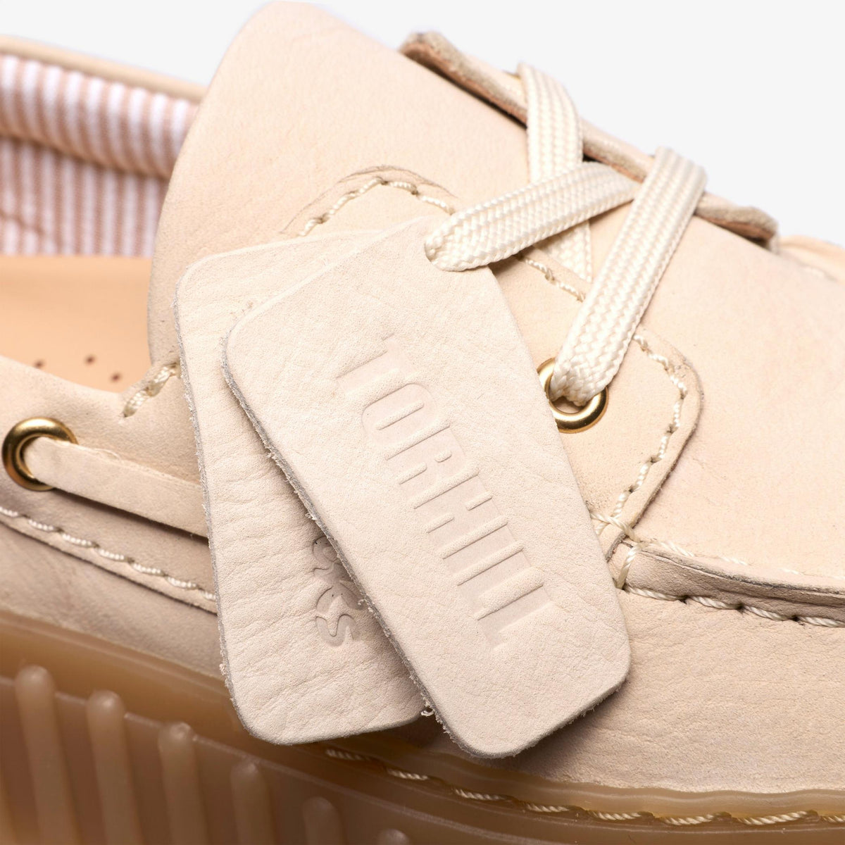 Torhill Boat Cream Nubuck - US 5310
