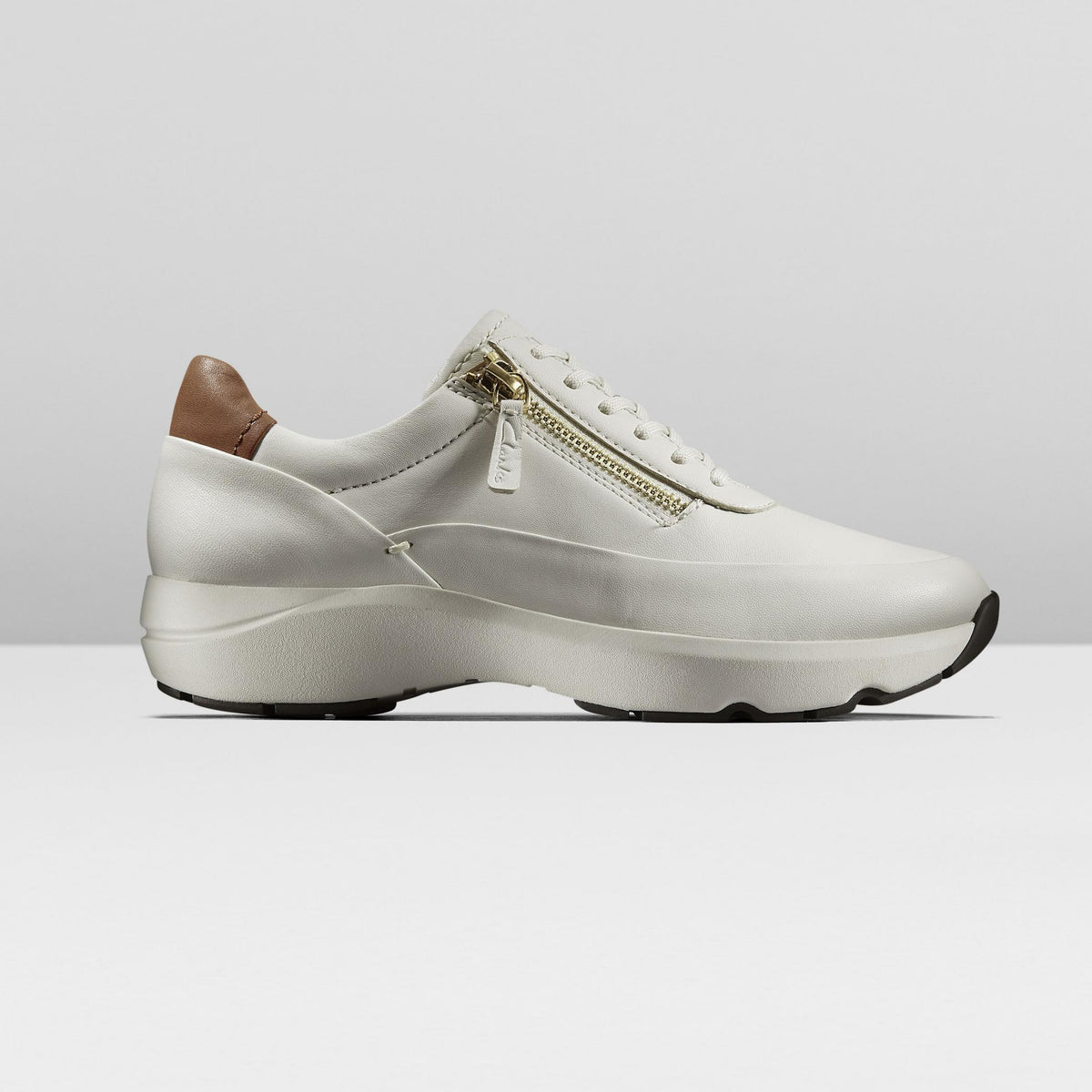 Tivoli Zip Off White Leather - US 3260