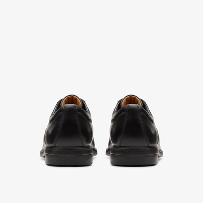 Un Kendric Way Black Leather - US 6432