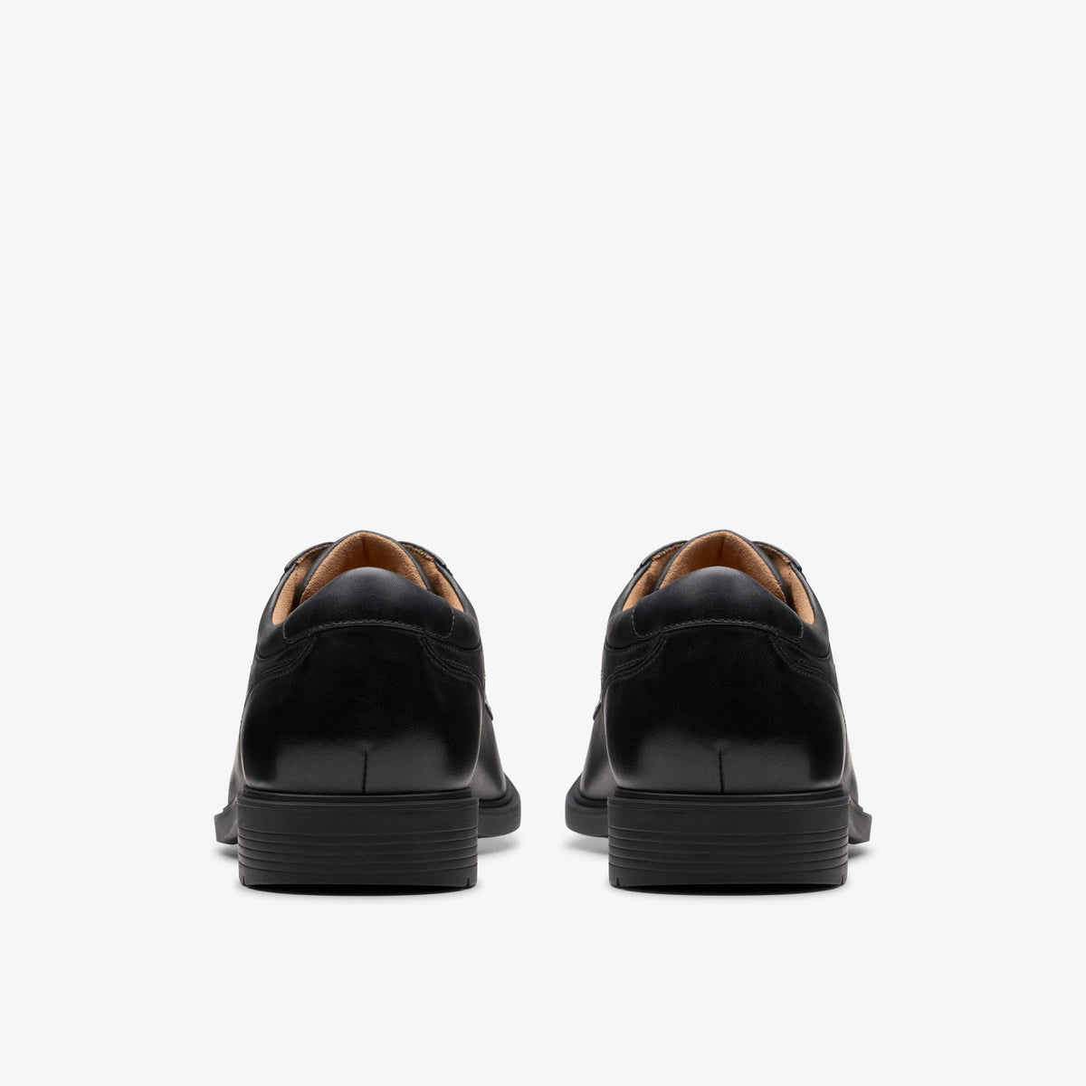 Eldredge Plain Black Leather - US 7716