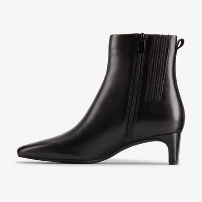 Edina Up Black Leather - US 9958