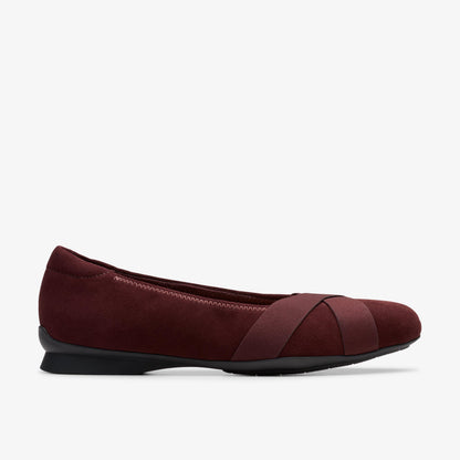 Jazmynn Gem Black Suede - US 9822