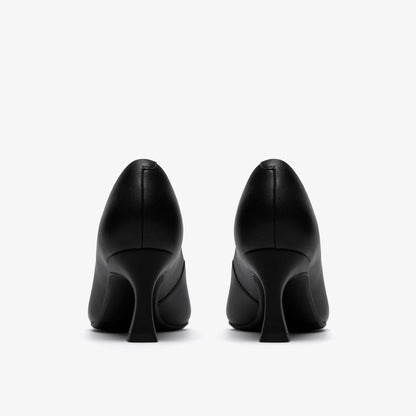 Tammitha Eve Black Leather - US 7806