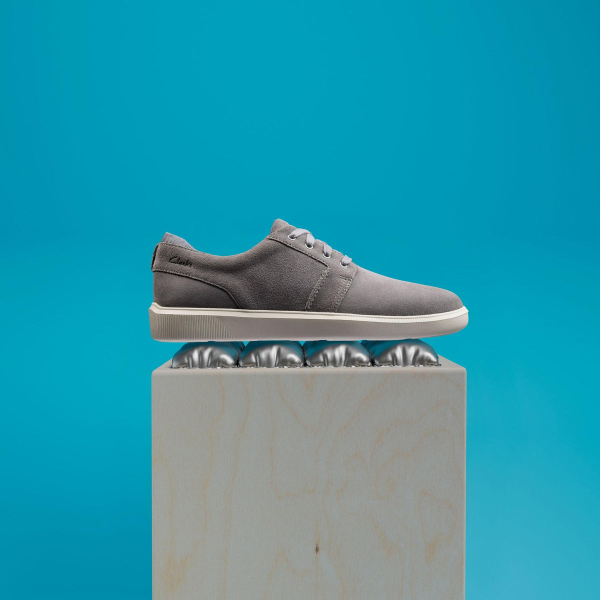Brodin Seam Grey Suede - US 7843