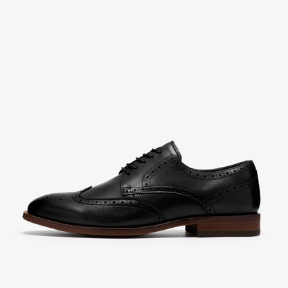 Bowburn Tip Shoes Black Leather - US 9716